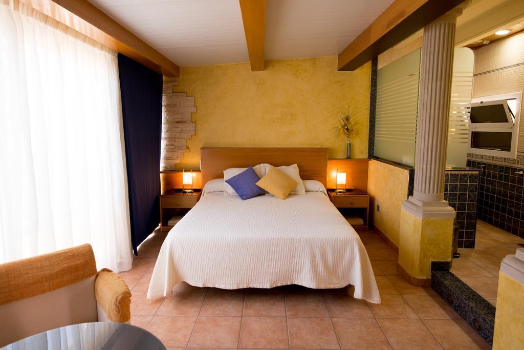 Hotel Placa Sant Feliu de Guíxols Exterior photo